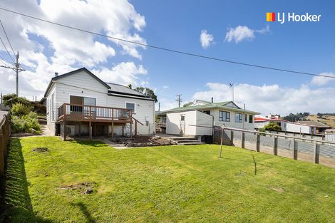 Photo of property in 12 Teignmouth Street, Abbotsford, Dunedin, 9018