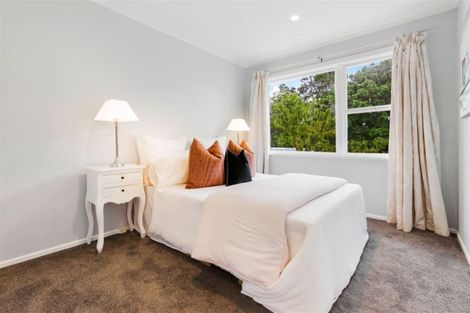 Photo of property in 15 Lendic Avenue, Henderson, Auckland, 0612