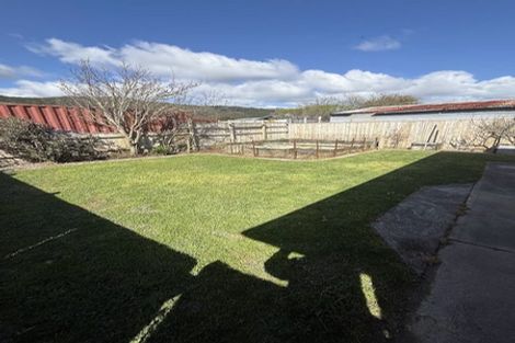 Photo of property in 340 Wellington Road, Wainuiomata, Lower Hutt, 5014