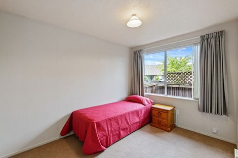 Photo of property in 2/7 Fir Tree Lane, Aranui, Christchurch, 8061