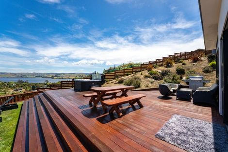 Photo of property in 17 Kingsgate Lane, Waihola, Milton, 9073