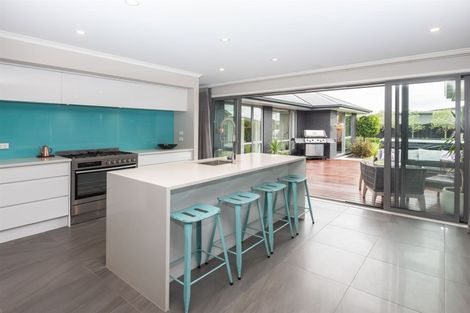 Photo of property in 44 Worsleys Road, Cracroft, Christchurch, 8025