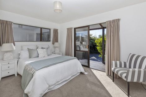 Photo of property in 2/11 Duncan Street, Sumner, Christchurch, 8081