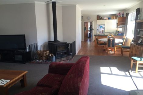 Photo of property in 1/39 Taupata Street, Redcliffs, Christchurch, 8081