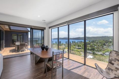 Photo of property in 38 Peregrine Place, Kinloch, Taupo, 3377