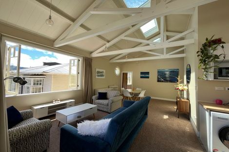 Photo of property in 13 Grass Street, Oriental Bay, Wellington, 6011