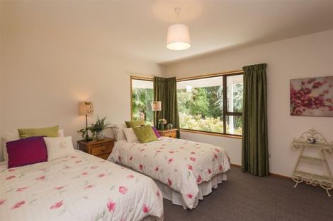 Photo of property in 2 Terrace Road, Leithfield, Amberley, 7481