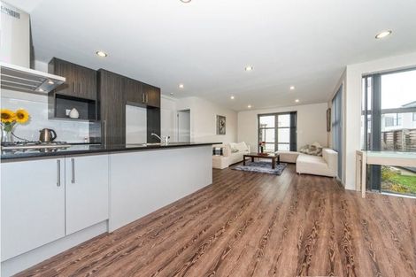 Photo of property in 200 Porchester Road, Takanini, 2112