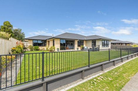 Photo of property in 10 Ta Paora Drive, Bell Block, New Plymouth, 4312