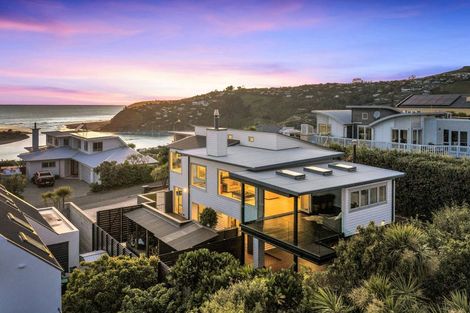 Photo of property in 6 Dunkeld Lane, Redcliffs, Christchurch, 8081