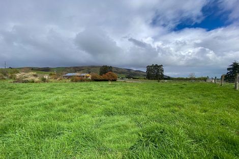 Photo of property in 13 Cleadon Street, Waikaia, 9778