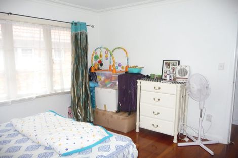 Photo of property in 1615 Great North Road, Waterview, Auckland, 1026