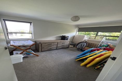 Photo of property in 36 Albatross Road, Red Beach, 0932