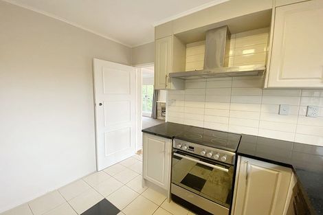 Photo of property in 3 Larne Avenue, Pakuranga Heights, Auckland, 2010