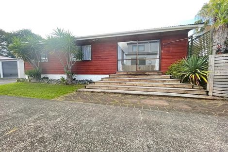 Photo of property in 1/166 Nile Road, Milford, Auckland, 0620