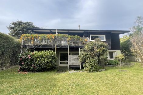 Photo of property in 15 Trafalgar Road, Milford, Auckland, 0620