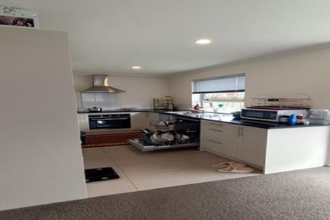 Photo of property in 8 Adina Lane, Wiri, Auckland, 2104