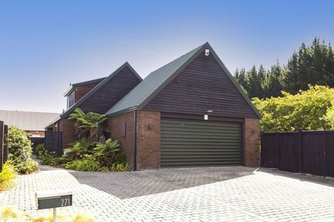 Photo of property in 271 Queenspark Drive, Parklands, Christchurch, 8083