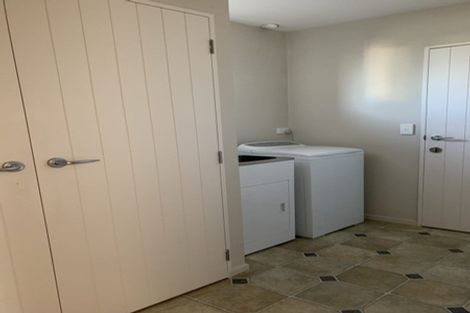 Photo of property in 2c Wolsley Street, Gore, 9710