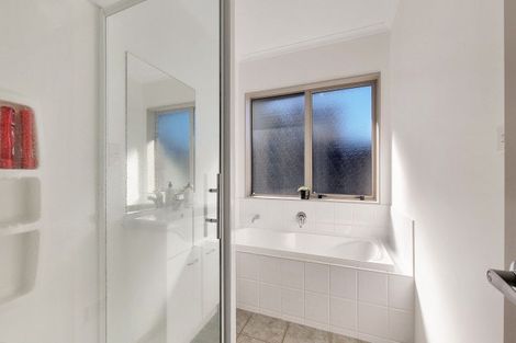 Photo of property in 123 Basley Road, Owhata, Rotorua, 3010