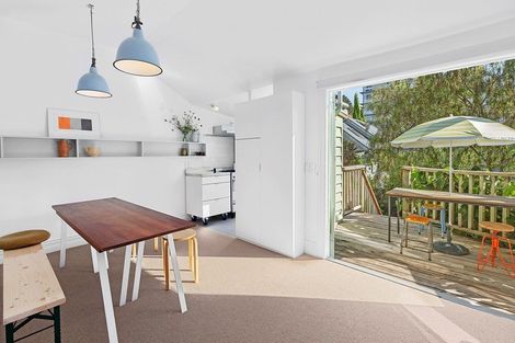 Photo of property in 32 Aro Street, Aro Valley, Wellington, 6021