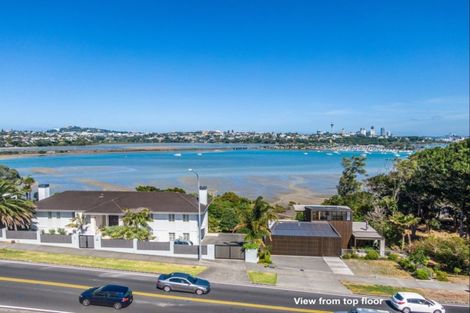 Photo of property in 165 Paritai Drive, Orakei, Auckland, 1071
