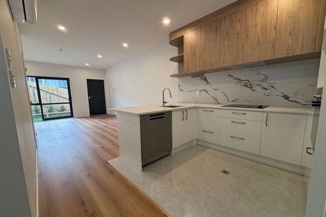 Photo of property in 3/255 Pakuranga Road, Pakuranga, Auckland, 2010