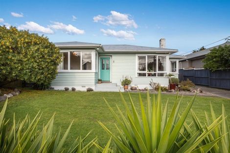 Photo of property in 8 Fincham Road, Raumati Beach, Paraparaumu, 5032