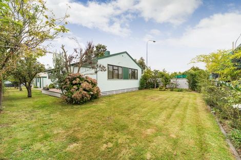 Photo of property in 64 Highbury Avenue, Highbury, Palmerston North, 4412