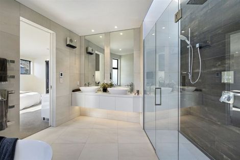 Photo of property in 1a Wood Lane, Fendalton, Christchurch, 8014