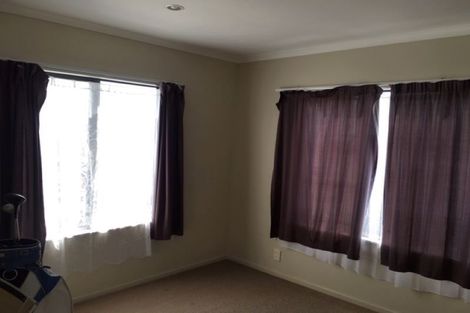 Photo of property in 115a Udys Road, Pakuranga, Auckland, 2010