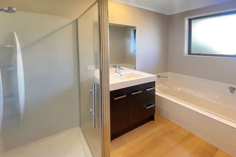 Photo of property in 2/2 Gates Lane, Woolston, Christchurch, 8023