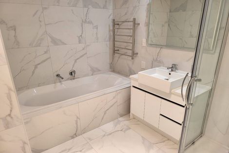 Photo of property in 47a Soaring Bird Drive, Takanini, 2112