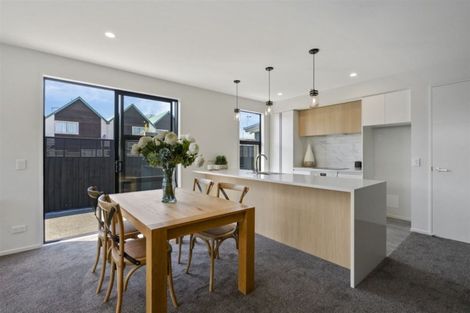 Photo of property in 63 Tennyson Street, Sydenham, Christchurch, 8023