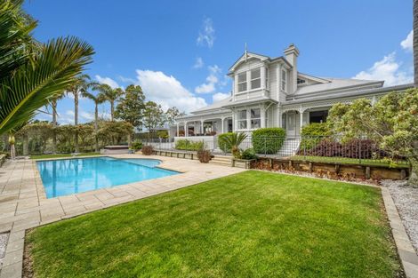 Photo of property in 23 Tudor Park Drive, Whitford, Howick, 2571