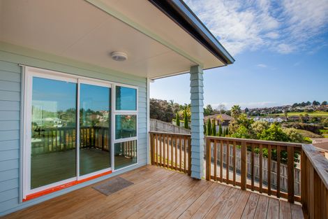 Photo of property in 4b Astrolabe Place, Gulf Harbour, Whangaparaoa, 0930