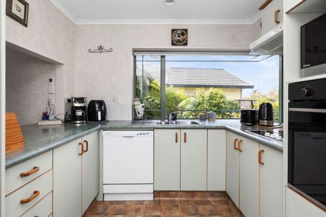 Photo of property in 10 Rosehill Way, Taradale, Napier, 4112