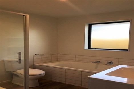 Photo of property in 15 Minerva Crescent, Woodend, 7610