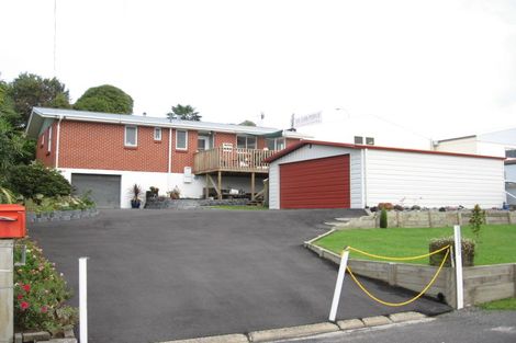 Photo of property in 1 Bear Street, Tirau, 3410