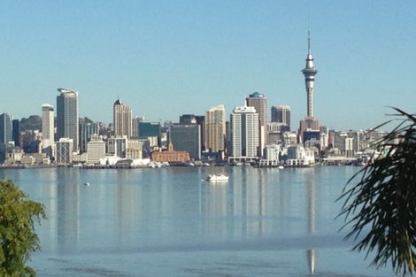 Photo of property in 31 Norwood Road, Bayswater, Auckland, 0622