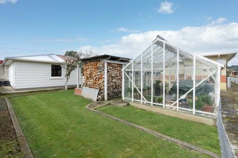 Photo of property in 27 Thames Street, Mosgiel, 9024
