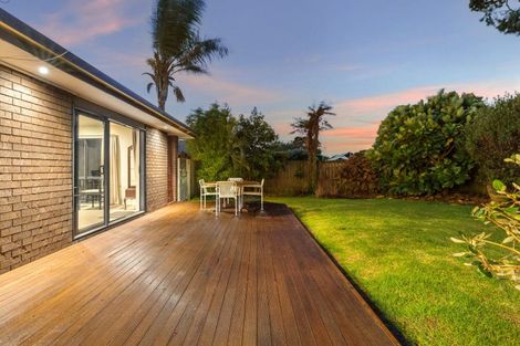 Photo of property in 24 Cloverlea Place, Pukekohe, 2120