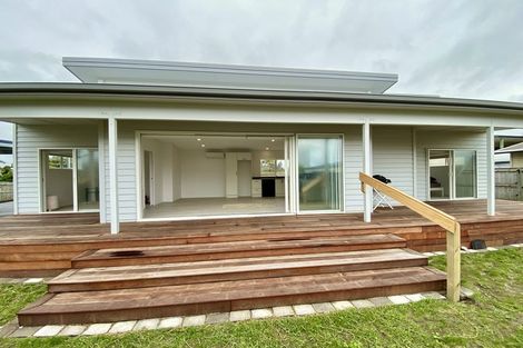 Photo of property in 11 Costello Crescent, Pukehina, Te Puke, 3189