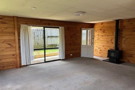 Photo of property in 1/48 Blakeborough Drive, Forrest Hill, Auckland, 0620