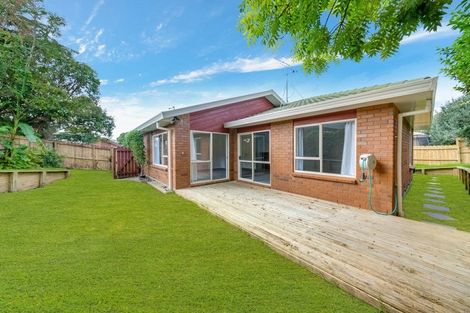 Photo of property in 5 Woodlark Close, Weymouth, Auckland, 2103