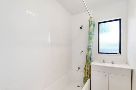 Photo of property in 21 Sequoia Crescent, Owhata, Rotorua, 3010