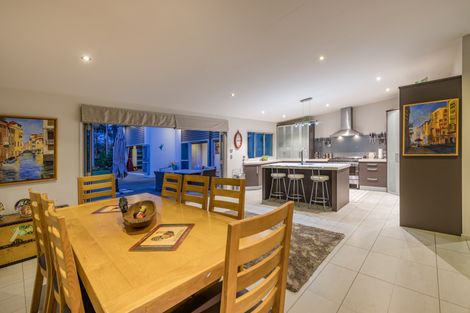 Photo of property in 1 Kotare Heights, Kerikeri, 0230