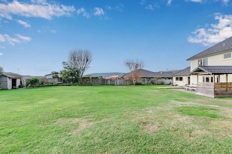 Photo of property in 80 Guildford Drive, Paraparaumu, 5032