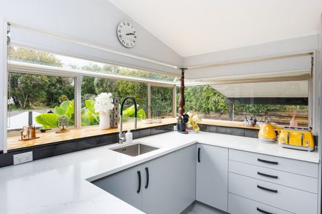 Photo of property in 103 Oxford Street, Ashhurst, 4810