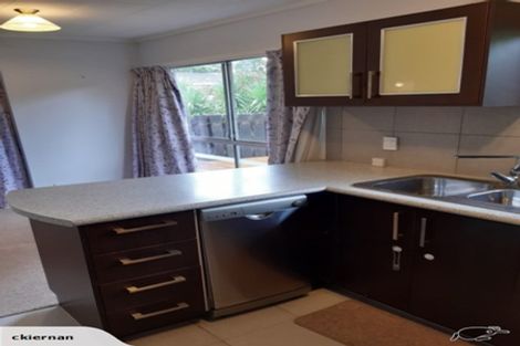 Photo of property in 1/109a Te Atatu Road, Te Atatu South, Auckland, 0610